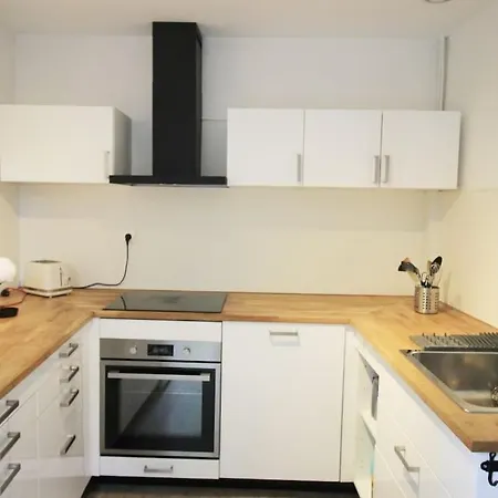 T2 Vue Sur Cathedrale Apartment